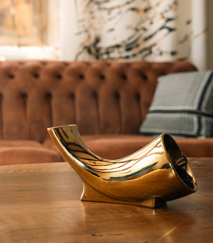 Royal Touch – Gold